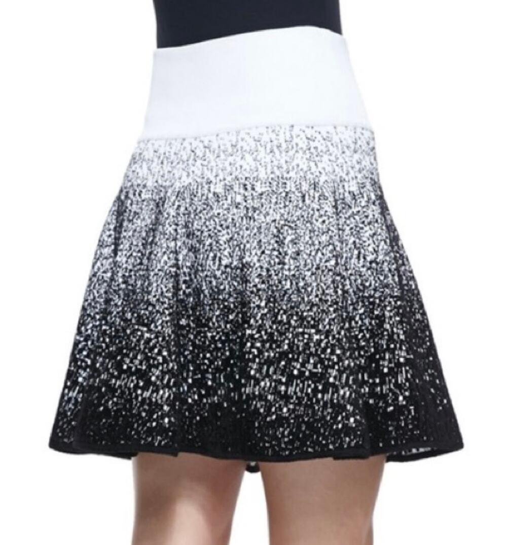A.L.C. Printed Mini Skirt Black & White Size Large NWT Thick Knit Fabric Dressy